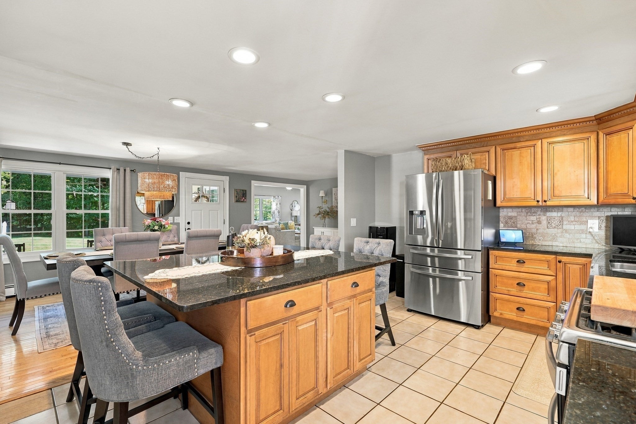 117 Hunt Road, Chelmsford, MA, 117 Hunt Road, Chelmsford, MA Photo #4