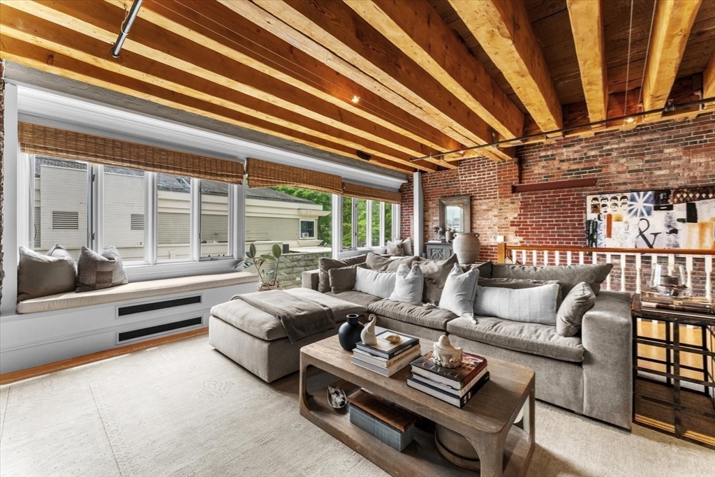 36 Commercial Wharf 2