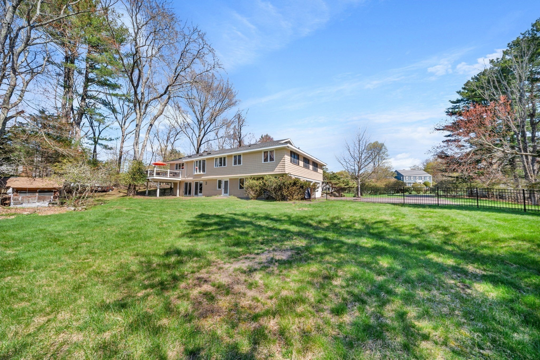 14 October Ln, Weston MA 02493