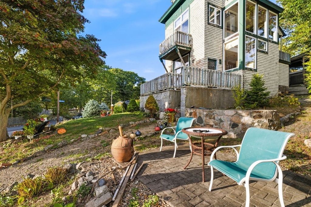 75 Bay View Dr