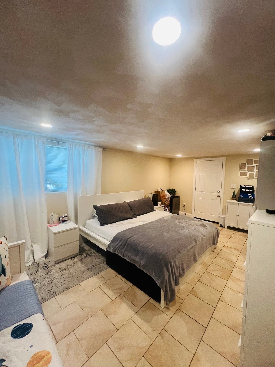 84 Elsie St, Everett, MA Photo #26