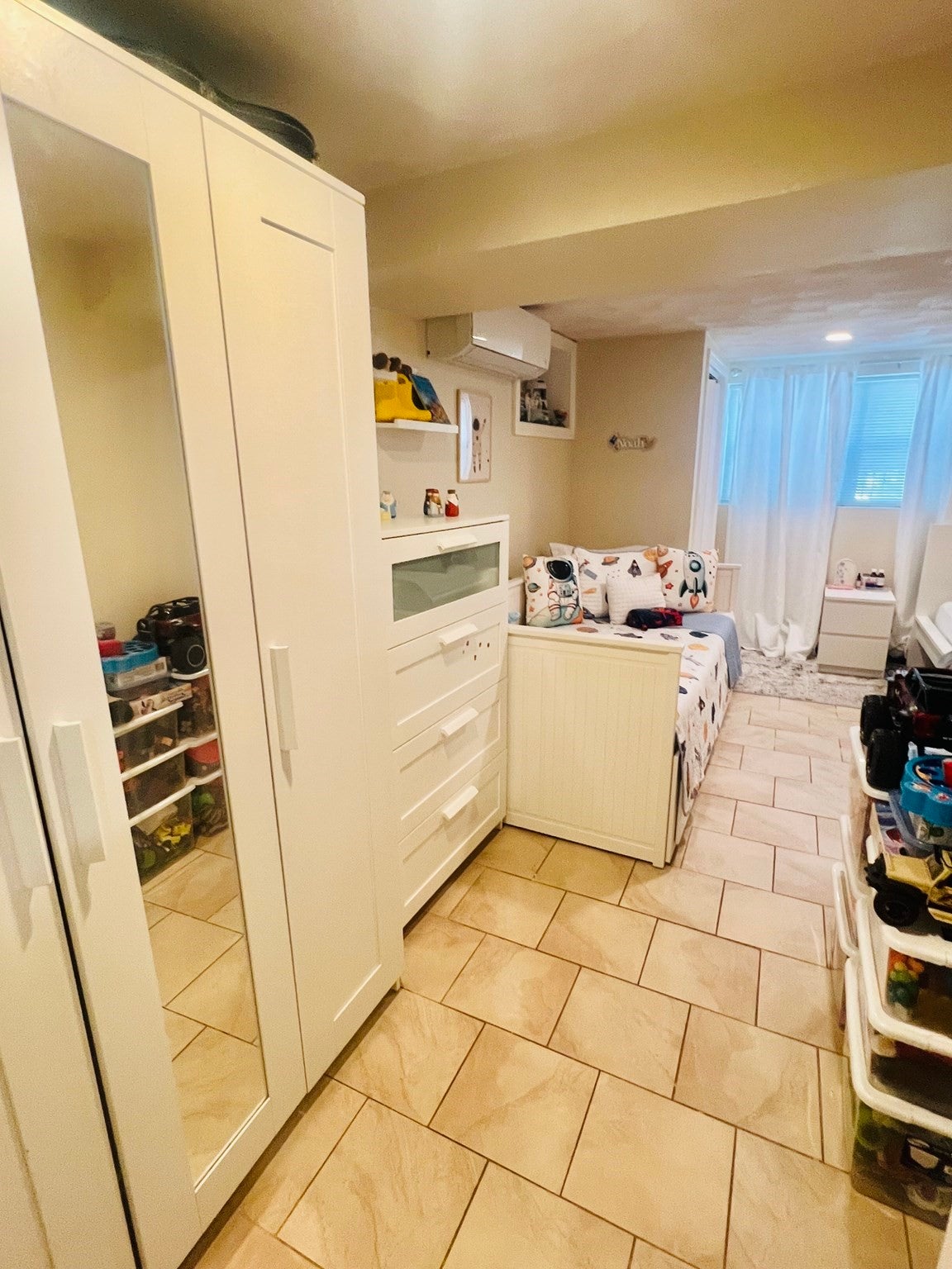 84 Elsie St, Everett, MA Photo #27
