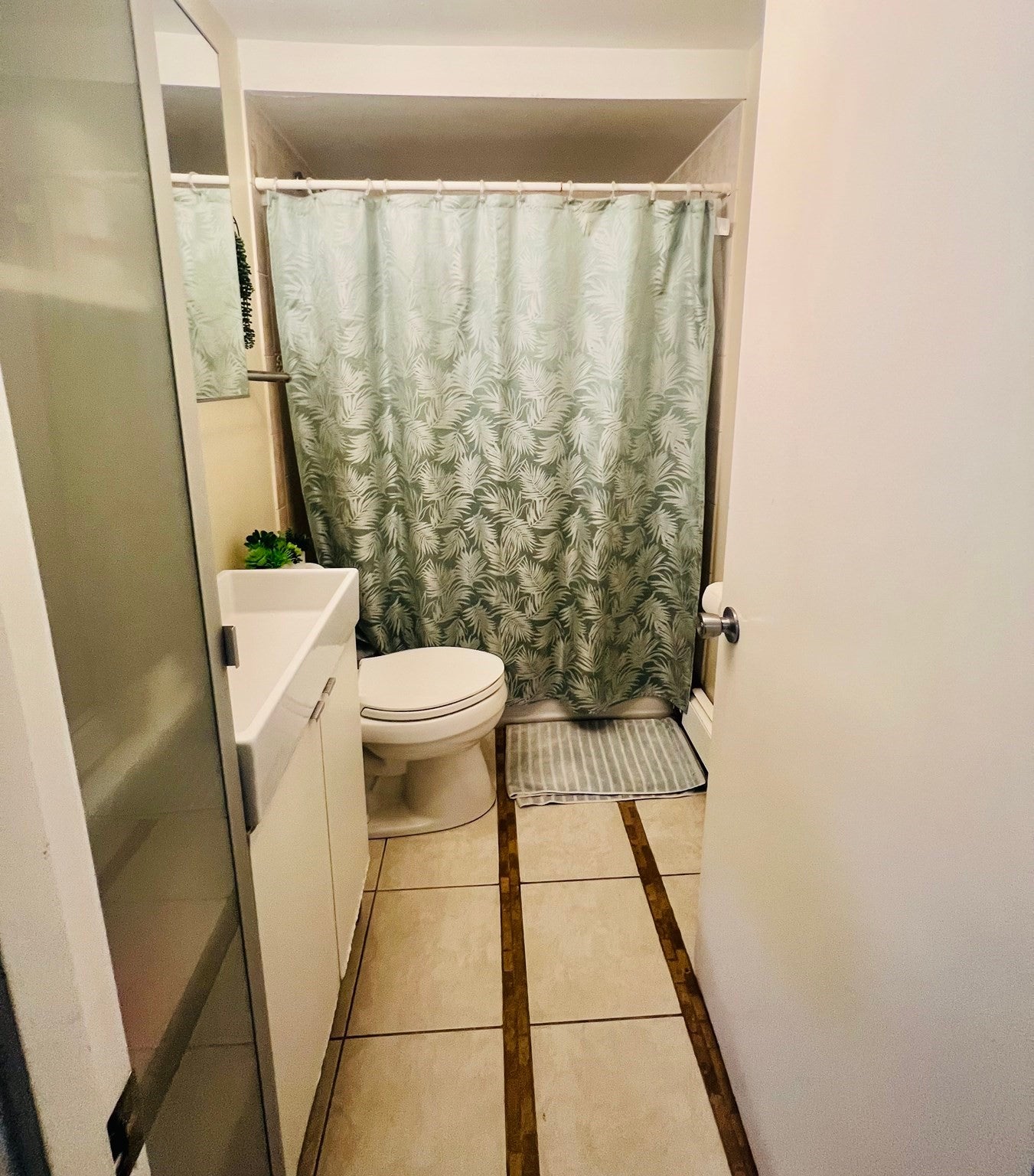 84 Elsie St, Everett, MA Photo #18