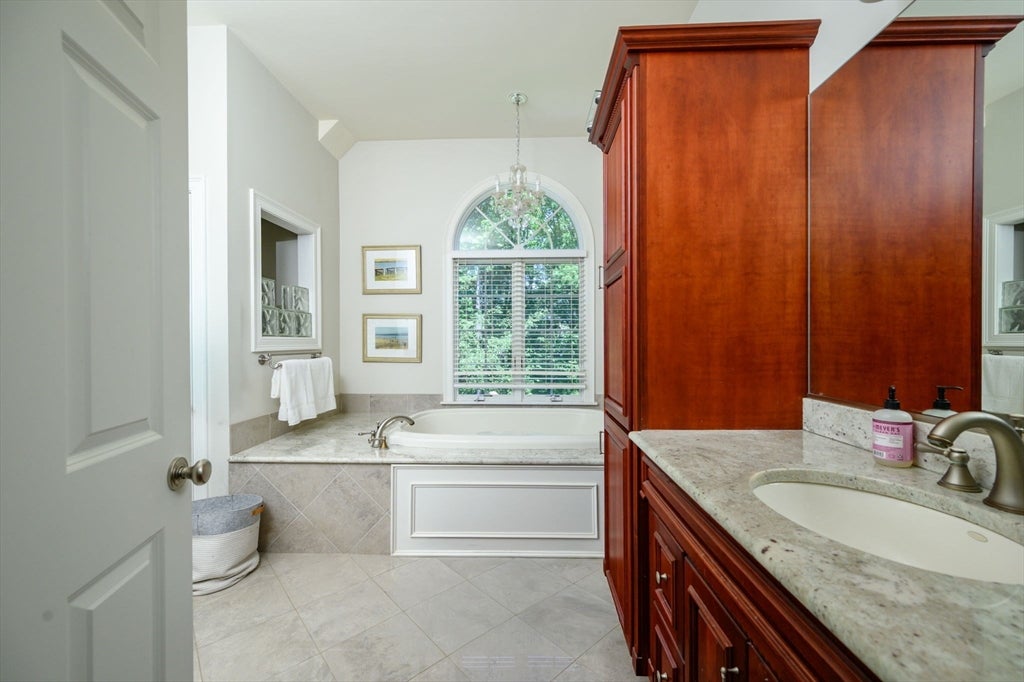 36 Stone Meadow Ln, Hanover, MA, 36 Stone Meadow Ln, Hanover, MA Photo #20