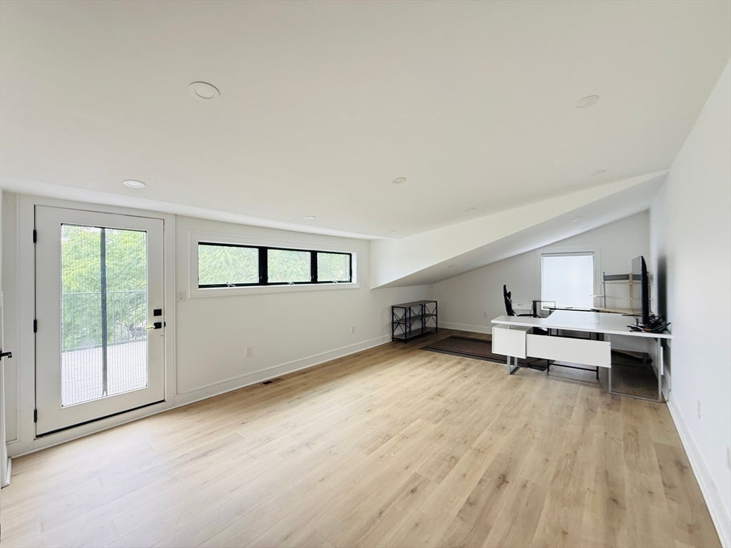 99 West St #1, Newton, MA, 99 West St #1, Newton, MA Photo #15