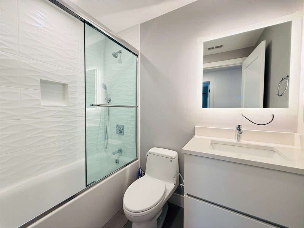 99 West St #1, Newton, MA, 99 West St #1, Newton, MA Photo #14