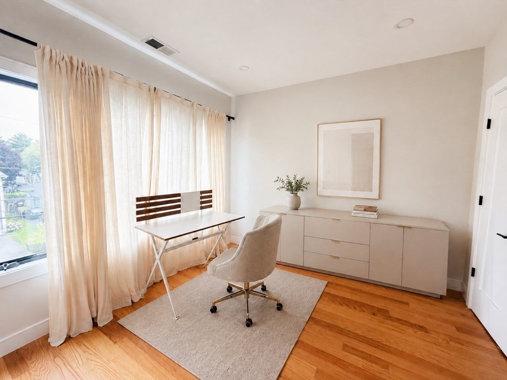 99 West St #1, Newton, MA, 99 West St #1, Newton, MA Photo #12