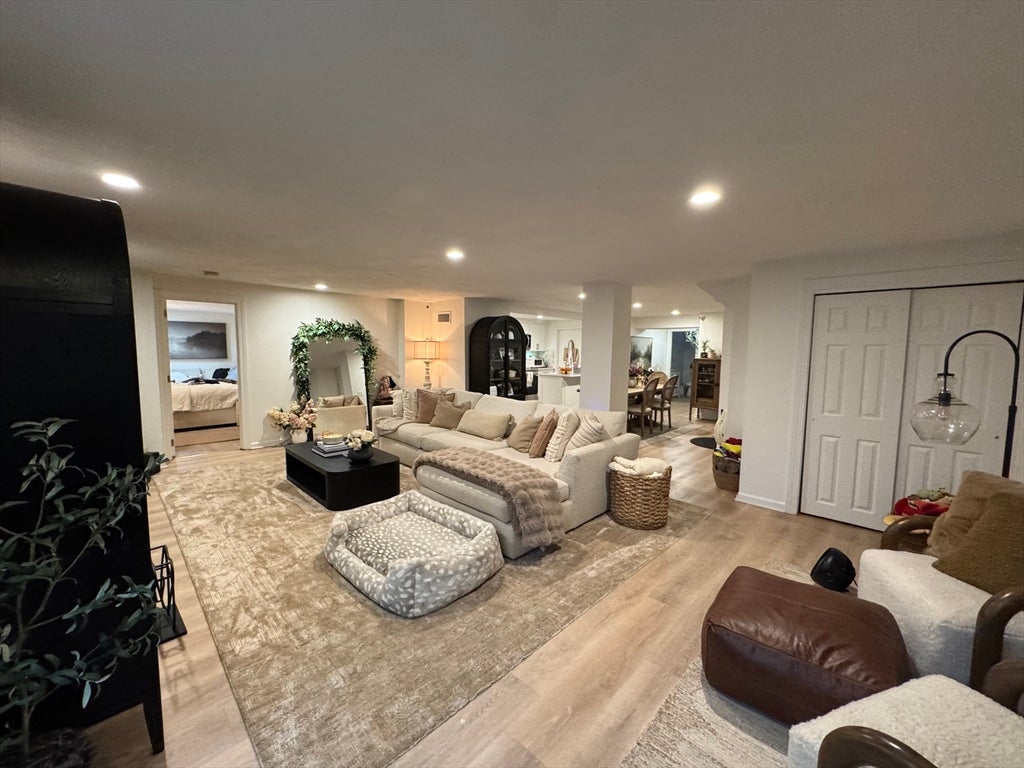 600 Washington St #3, Wellesley, MA, 600 Washington St #3, Wellesley, MA Photo #2