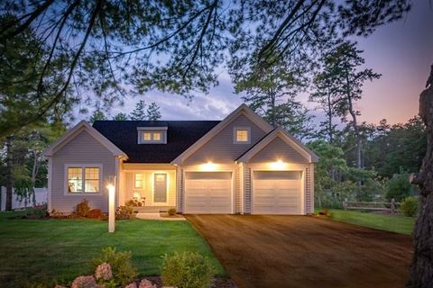 19 Wisteria Rd Plymouth MA 02360