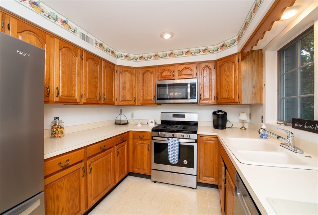 102 Nasketucket Way 102