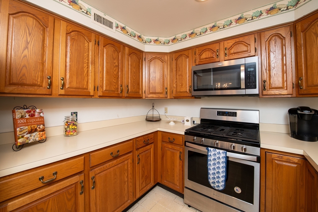 102 Nasketucket Way 102