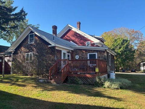 10 Cottage St Belchertown MA 01007