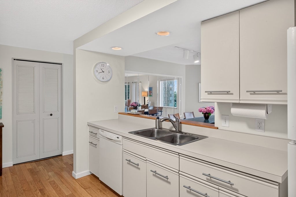 1 Belmont Rd APT 315, Harwich, MA, 1 Belmont Rd APT 315, Harwich, MA Photo #13