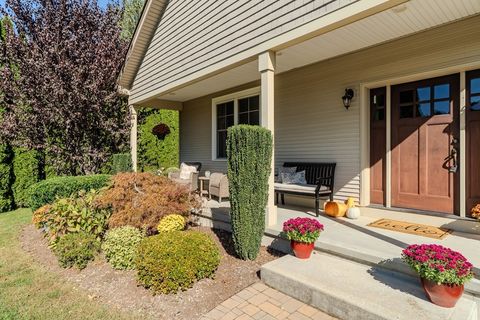 16 Rocky Hill Rd Hadley MA 01035
