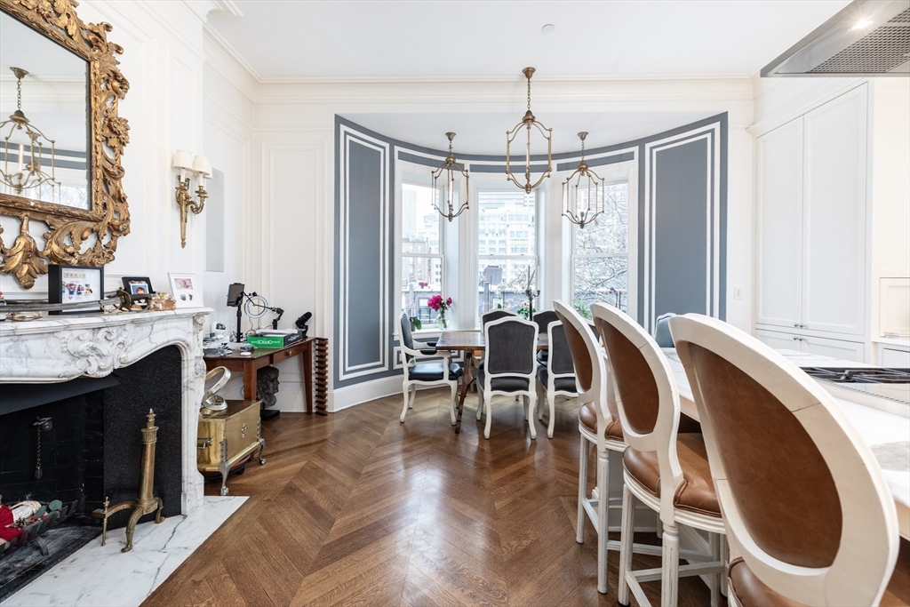 230 Commonwealth Ave