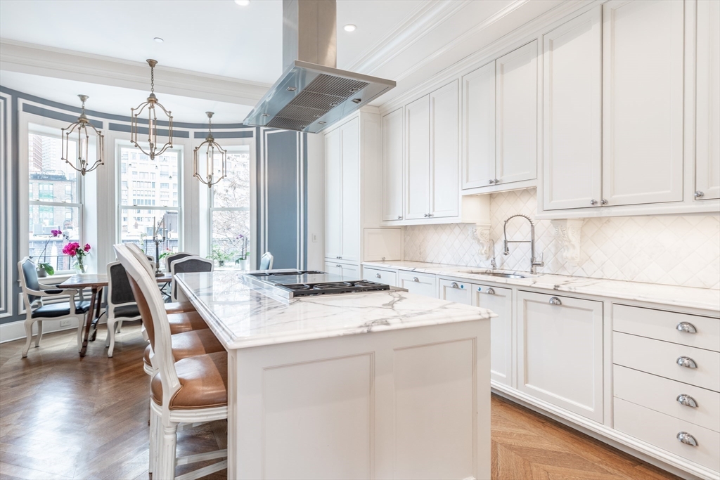 230 Commonwealth Ave