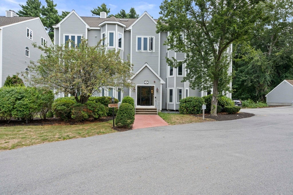 72 Kim Ter #C, Stoughton, MA Photo #2