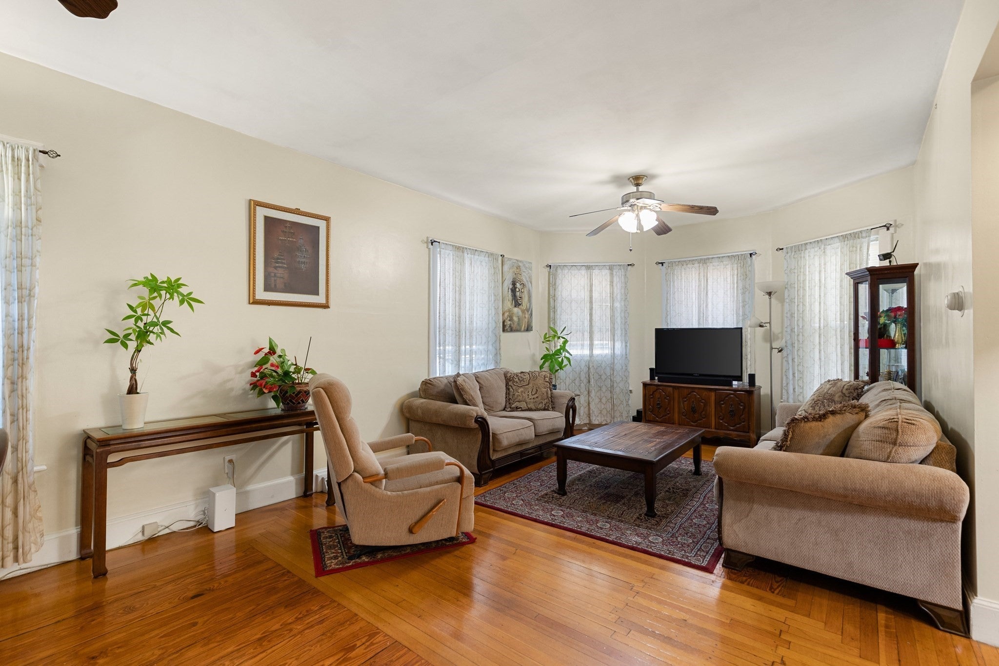 100 Euclid Ave, Lynn, MA, 100 Euclid Ave, Lynn, MA Photo #4