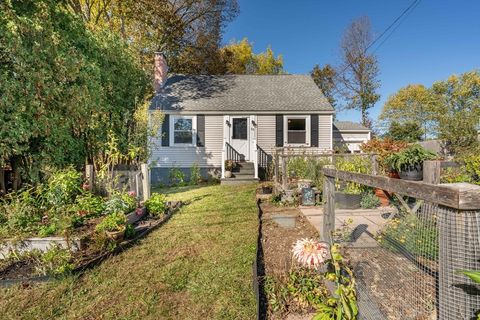 Photo of 33 Pages Ct, Billerica, MA 01821 (MLS # 73446794)