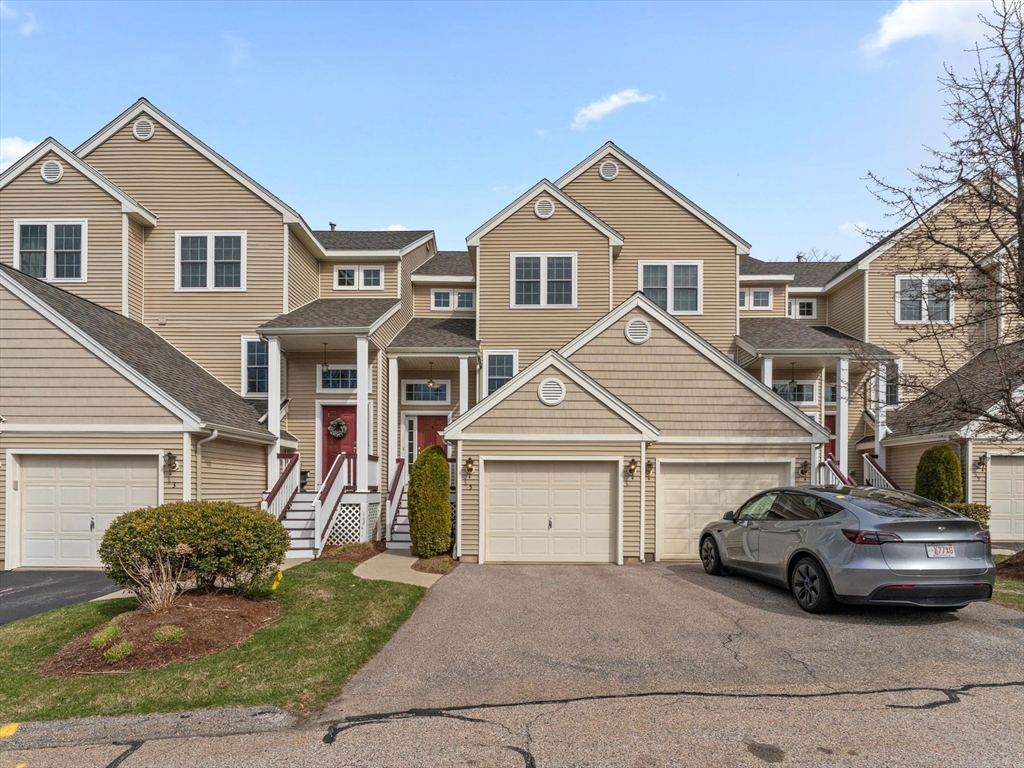 5 Robert Circle 6103