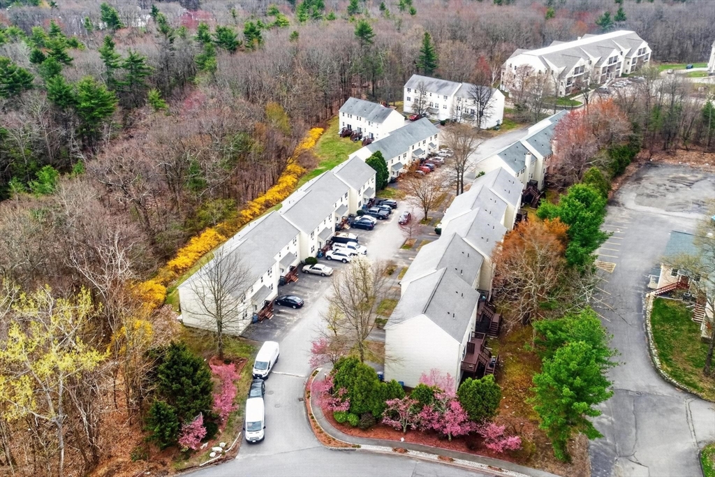 27 Towle Dr 27