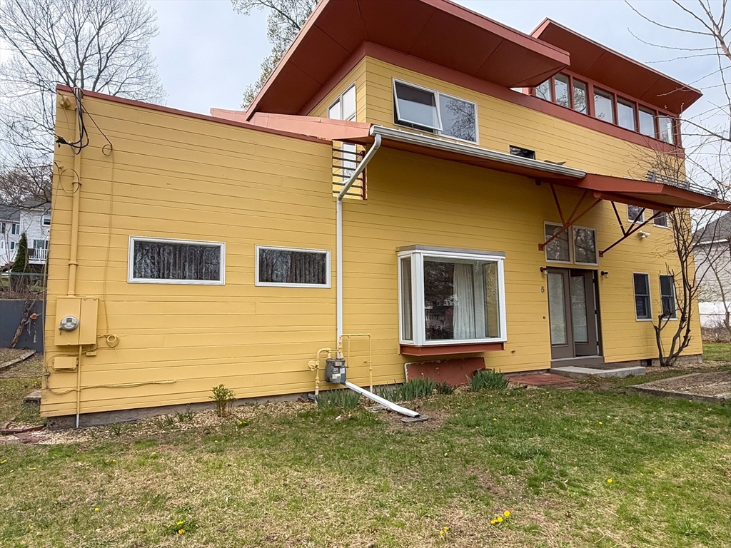 5 Avondale Ave 5