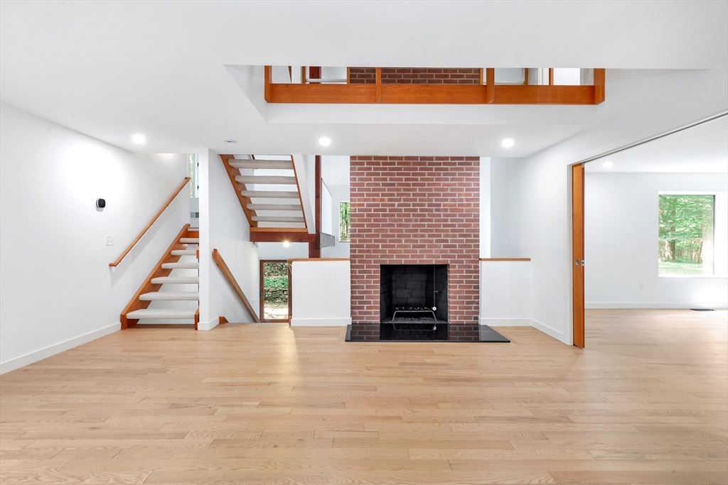 95 Ann Lee Road
