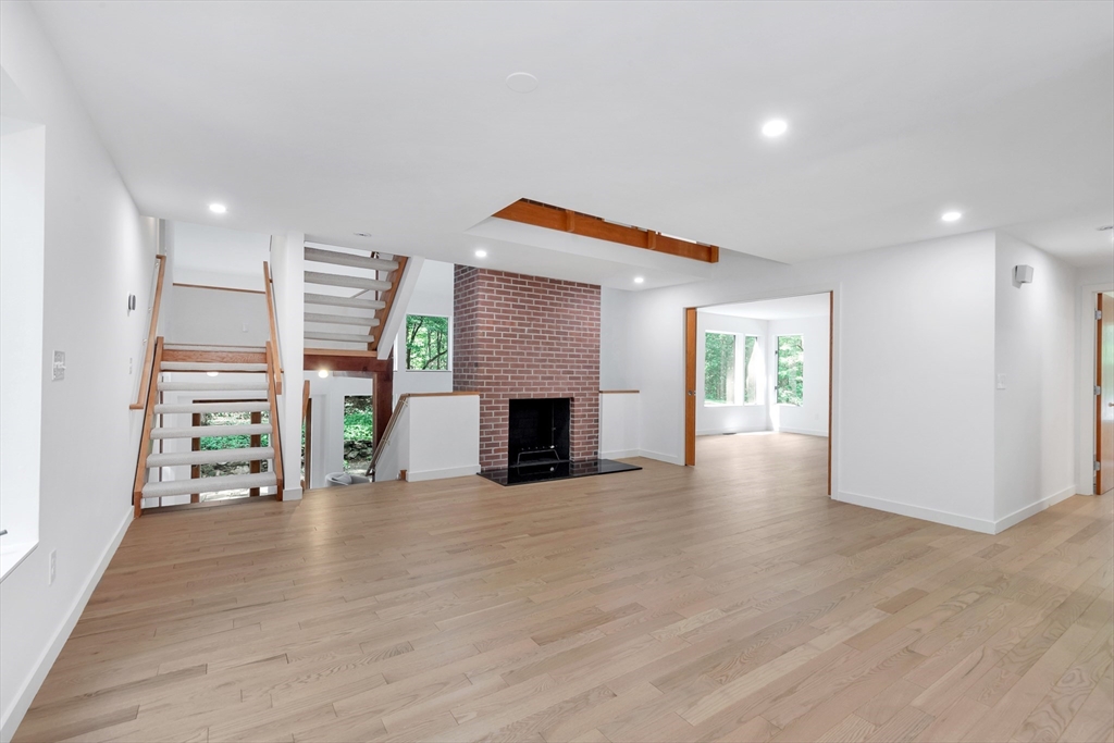 95 Ann Lee Road