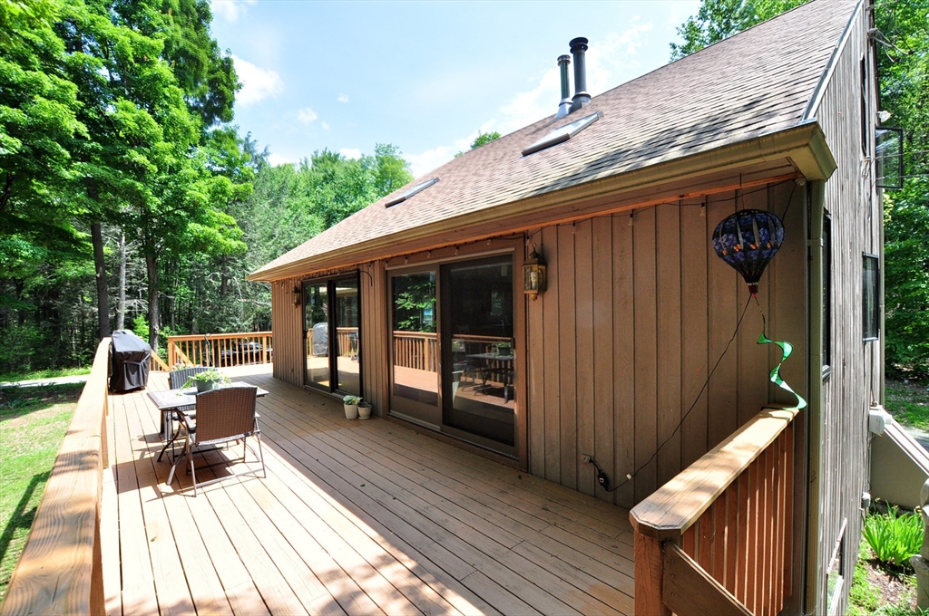 154 Brook Ln
