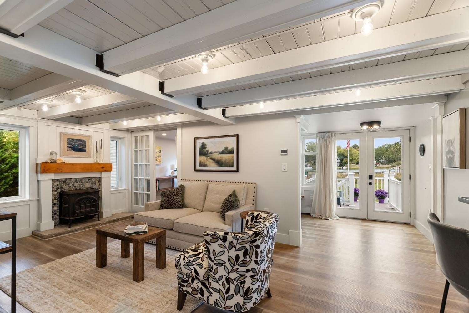 4 Tibbetts Ave, Danvers, MA Photo #1