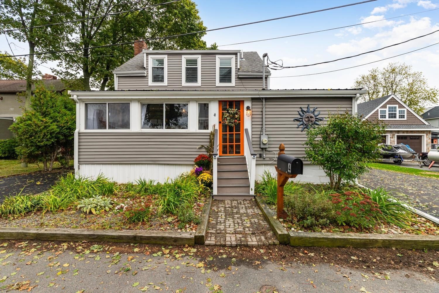 4 Tibbetts Ave, Danvers, MA Photo #34