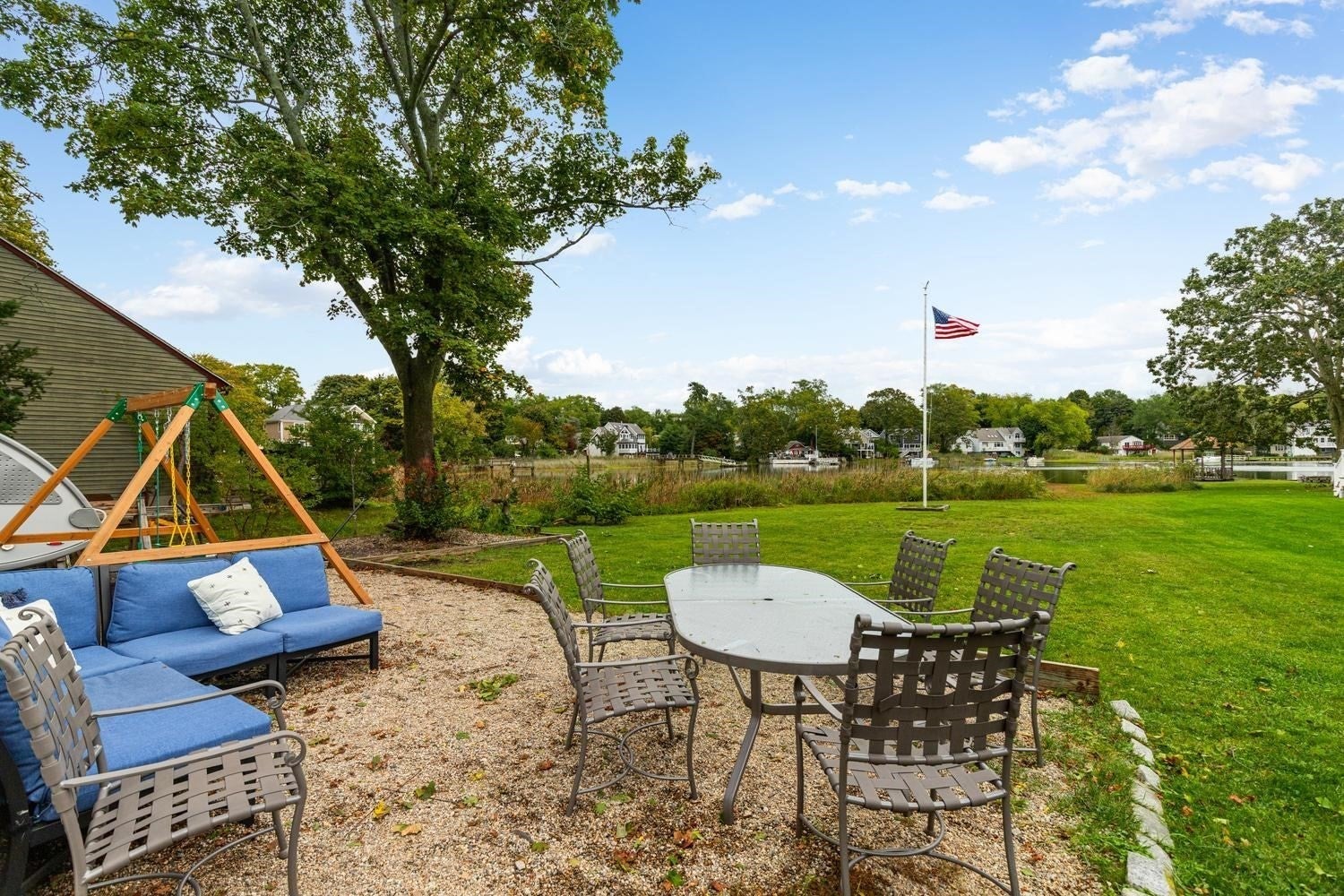 4 Tibbetts Ave, Danvers, MA Photo #7
