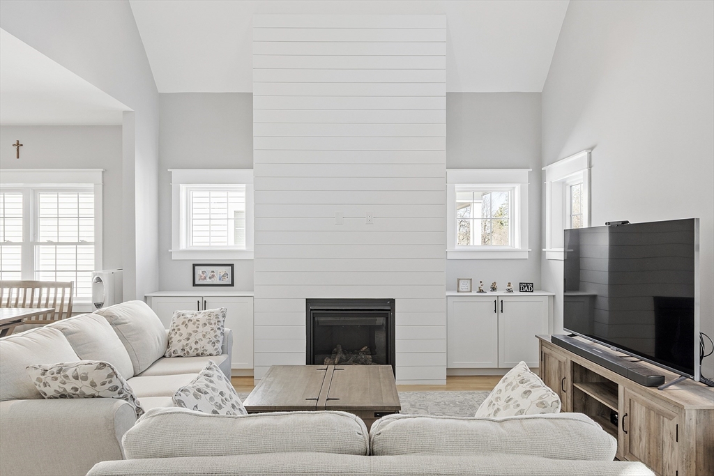 7 Baldwin Ct 7