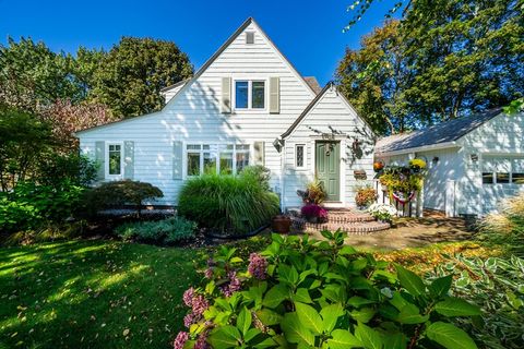 Photo of 44 Simonds Rd, Lexington, MA 02420 (MLS # 73439428)