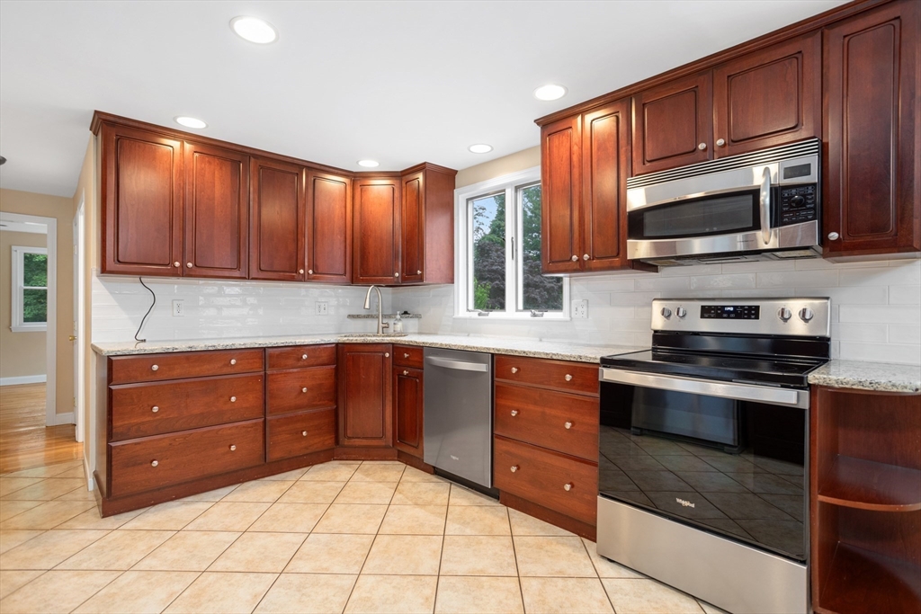 35 Faulkner Hill Road