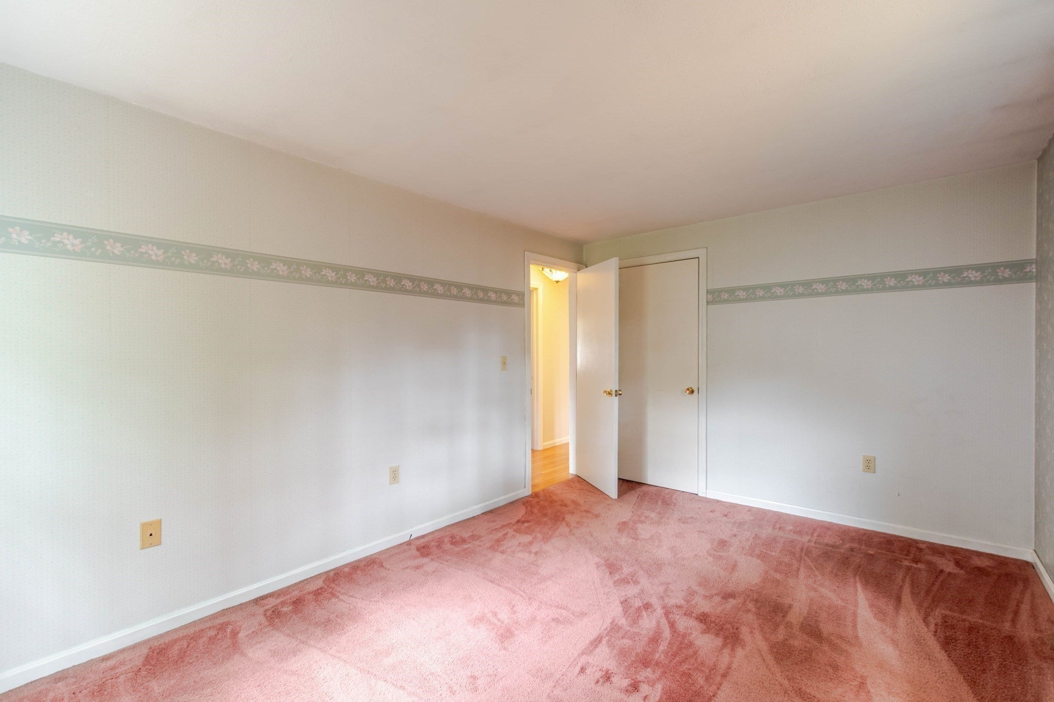 12 Amy Ave, Leominster, MA, 12 Amy Ave, Leominster, MA Photo #16