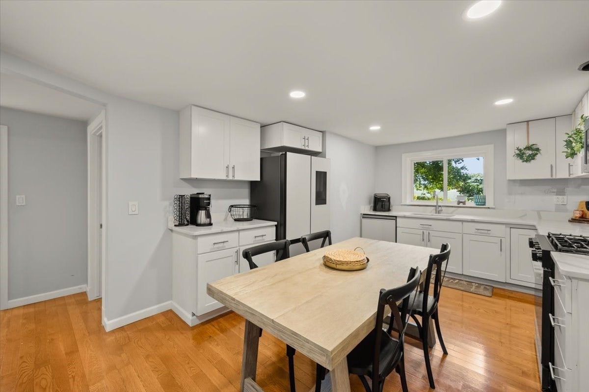 12 Randall Ave, Weymouth, MA, 12 Randall Ave, Weymouth, MA Photo #2