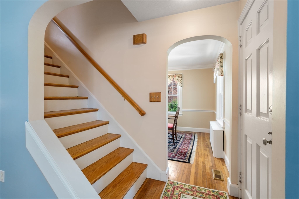 27 Hope Ave