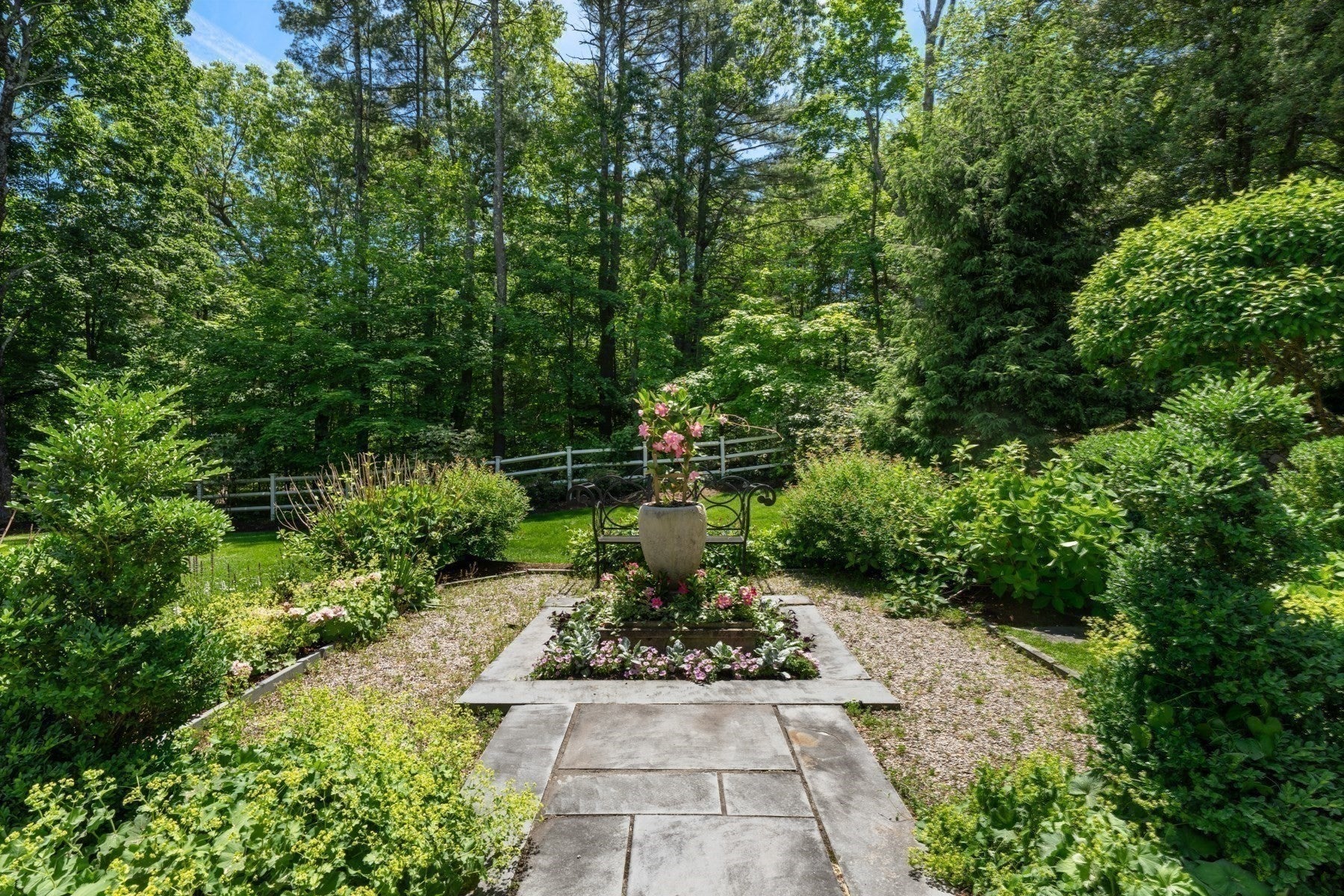 448 Concord Road, Weston, MA, 448 Concord Road, Weston, MA Photo #37