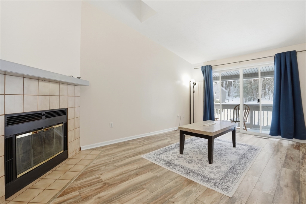 48 Londonderry Road 48