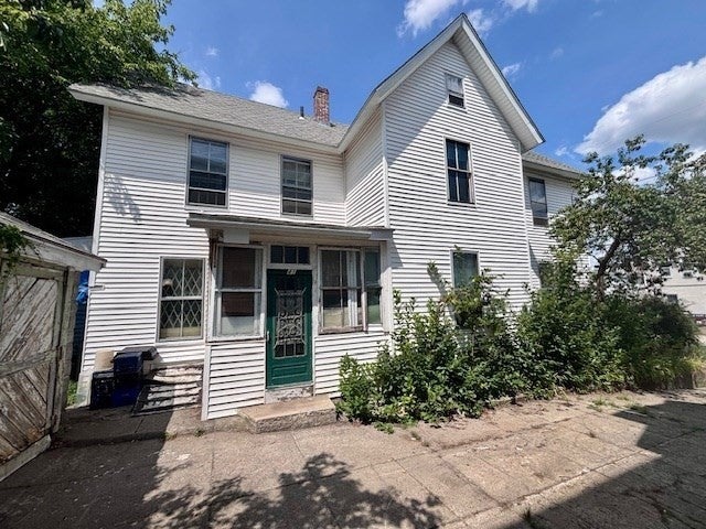 41 Mount Vernon St, Lowell, MA, 41 Mount Vernon St, Lowell, MA Photo #2