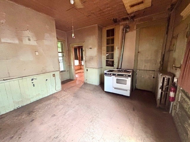 41 Mount Vernon St, Lowell, MA, 41 Mount Vernon St, Lowell, MA Photo #13