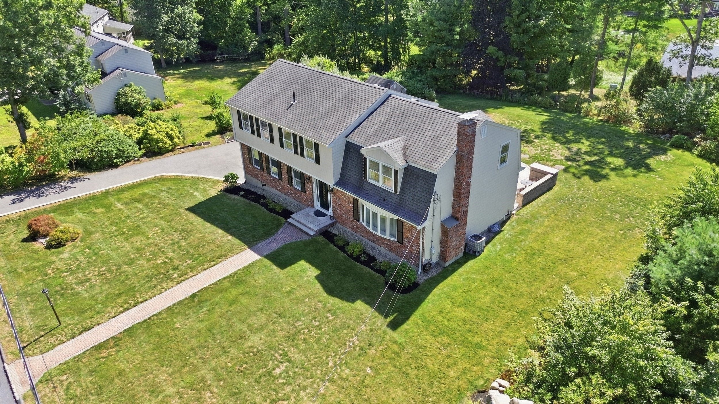 Photo of 5 Phlox Ln, Acton, MA