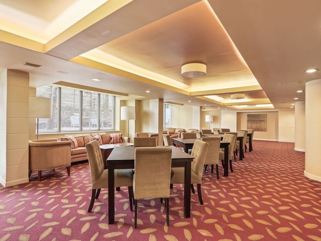 Brookline, Massachusetts 02445, United States, 2 Bedrooms Bedrooms, ,2 BathroomsBathrooms,Residential,Active,119951