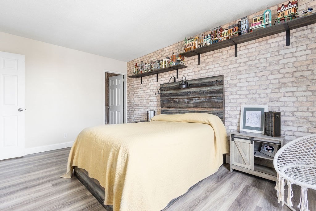 Brookline, Massachusetts 02445, United States, 2 Bedrooms Bedrooms, ,2 BathroomsBathrooms,Residential,Active,119951