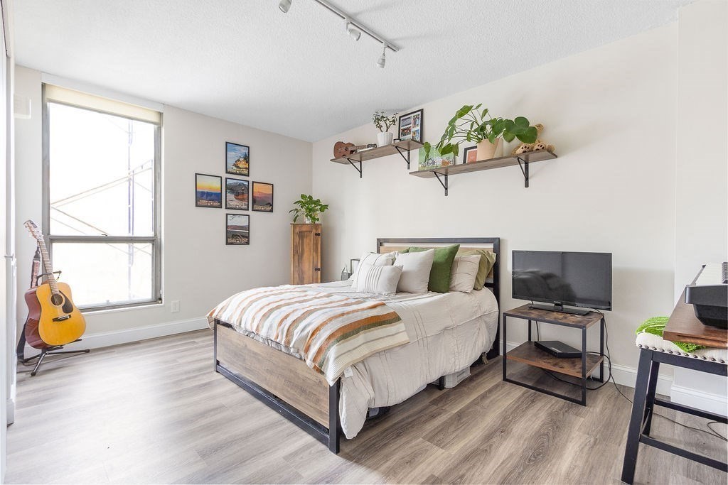 Brookline, Massachusetts 02445, United States, 2 Bedrooms Bedrooms, ,2 BathroomsBathrooms,Residential,Active,119951