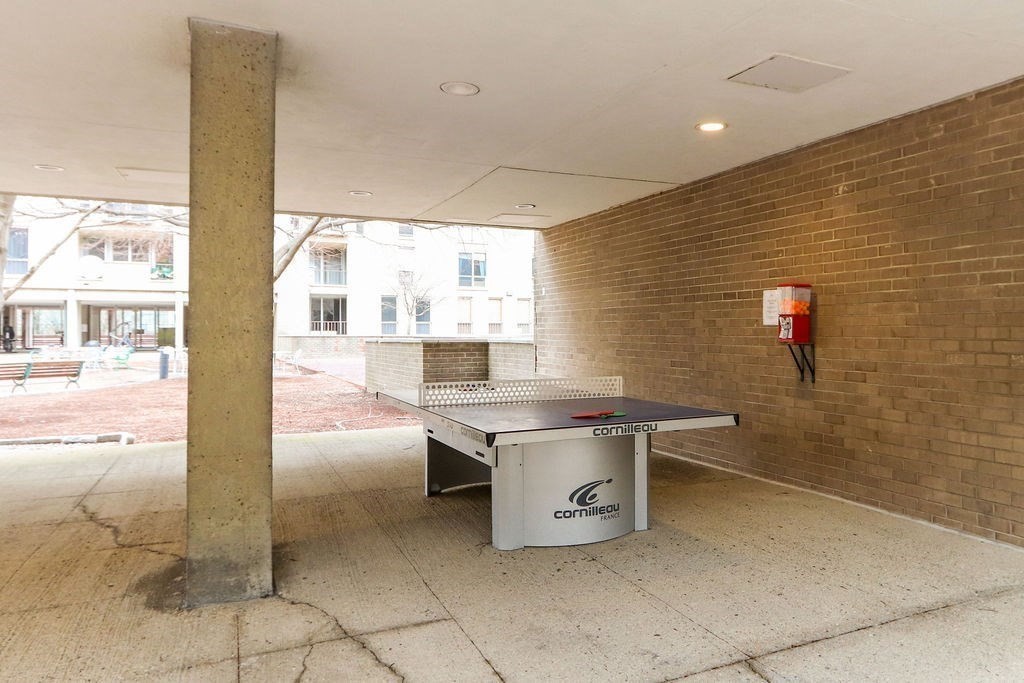 Brookline, Massachusetts 02445, United States, 2 Bedrooms Bedrooms, ,2 BathroomsBathrooms,Residential,Active,119951