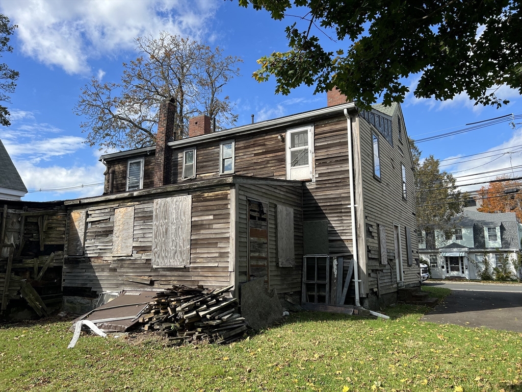 33 Elm St