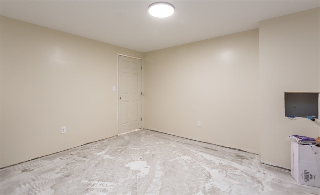 590 Front St, Marion, MA Photo #25