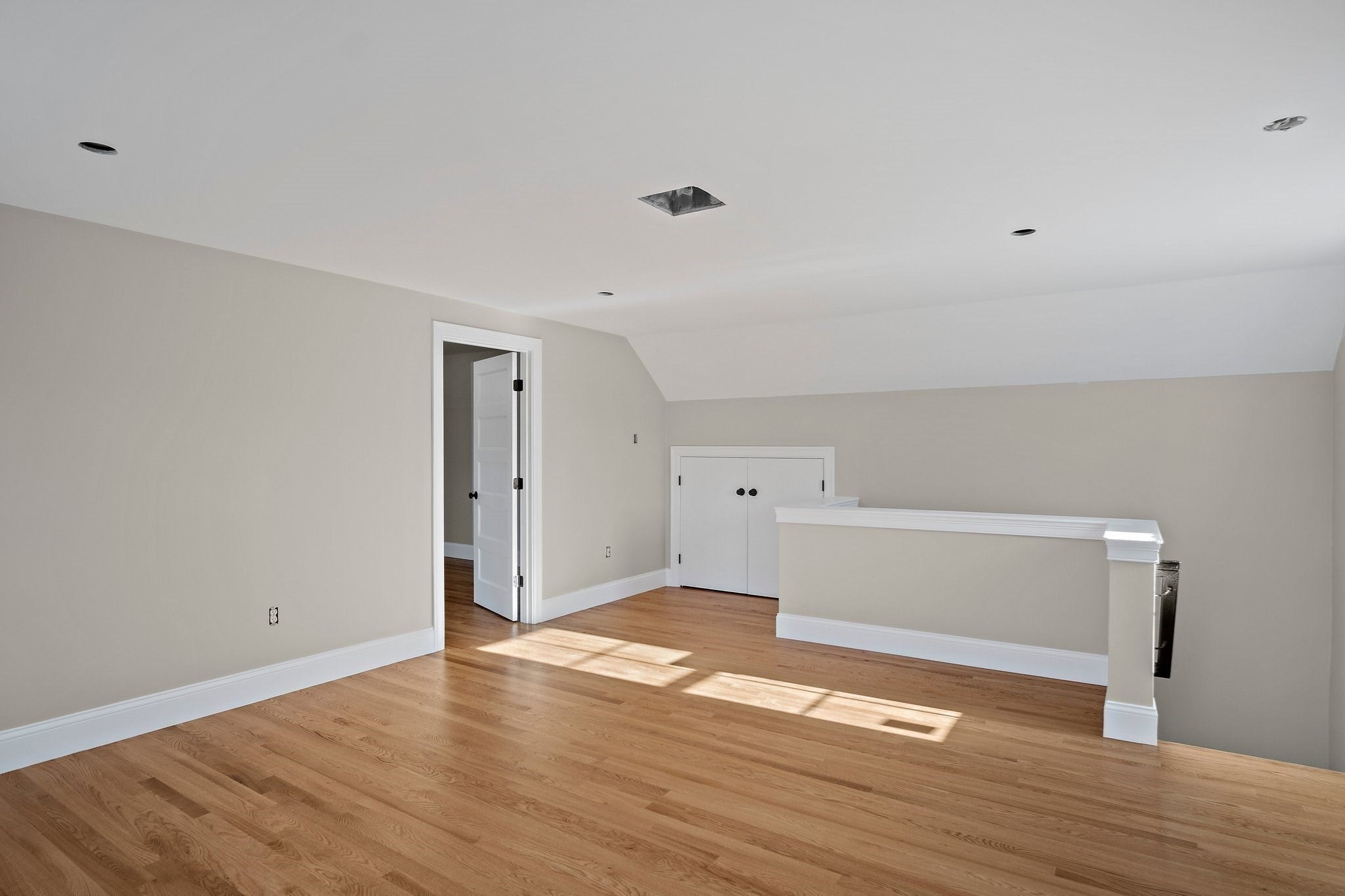 23A Day Circle, Woburn, MA Photo #28